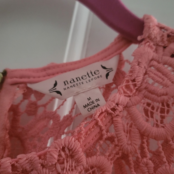 Lace top - Picture 2 of 3